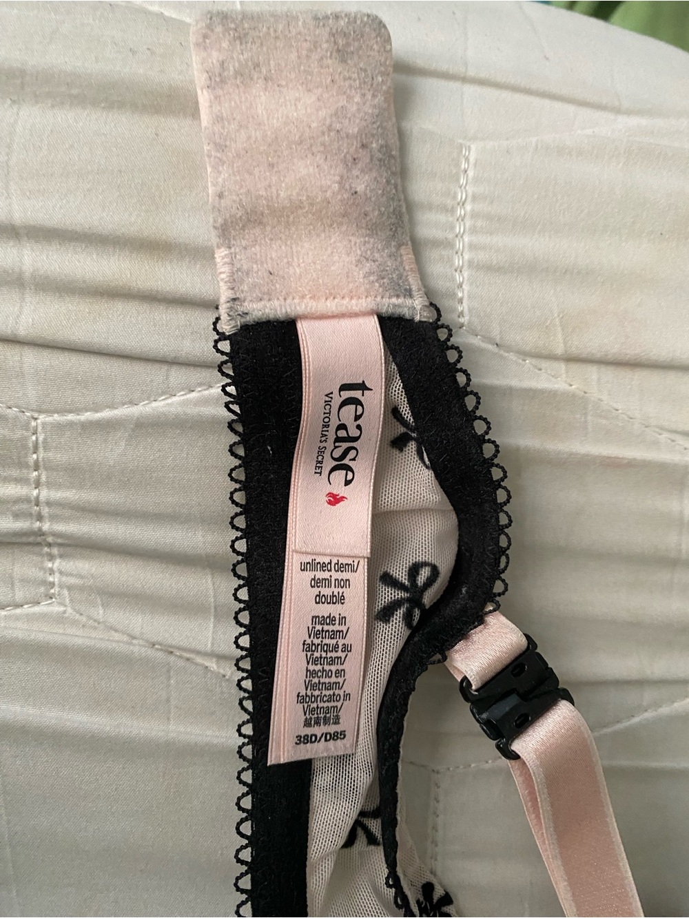 Bra - Picture 3 of 4
